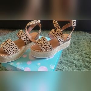 Platform cheetah sandals